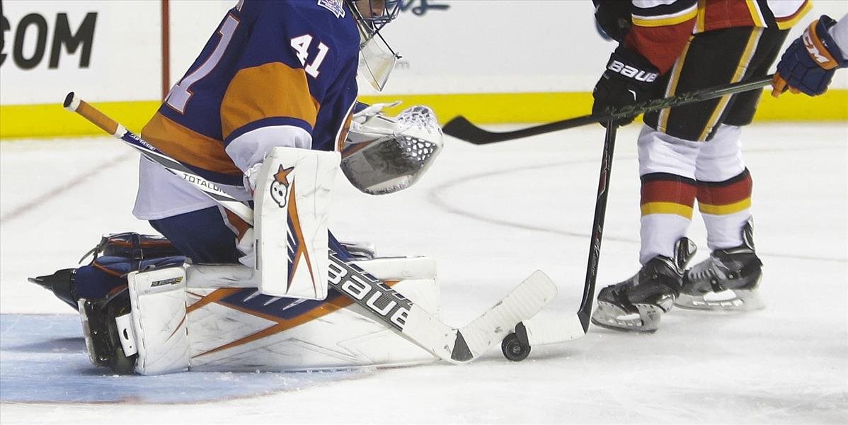 NHL: Haláka zo zápasu proti Caroline vyradila choroba, na ľade by nemal chýbať dlho
