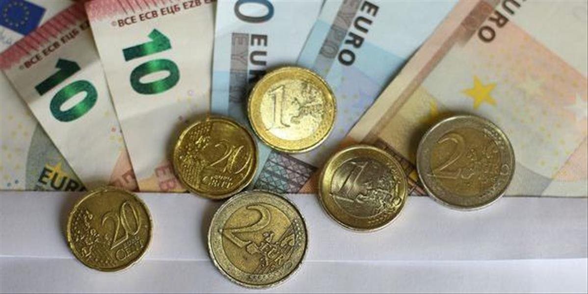 Poľsko je pripravené na euro, zatiaľ sleduje problémy v eurozóne