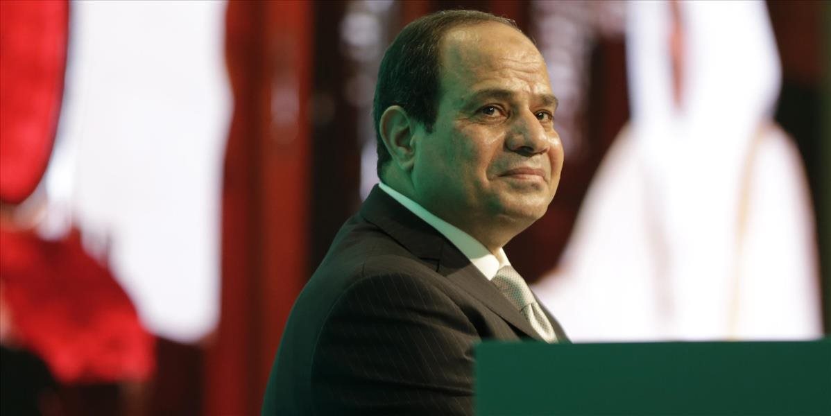 Prvé kolo parlamentných volieb v Egypte ovládli stúpenci prezidenta Sísího