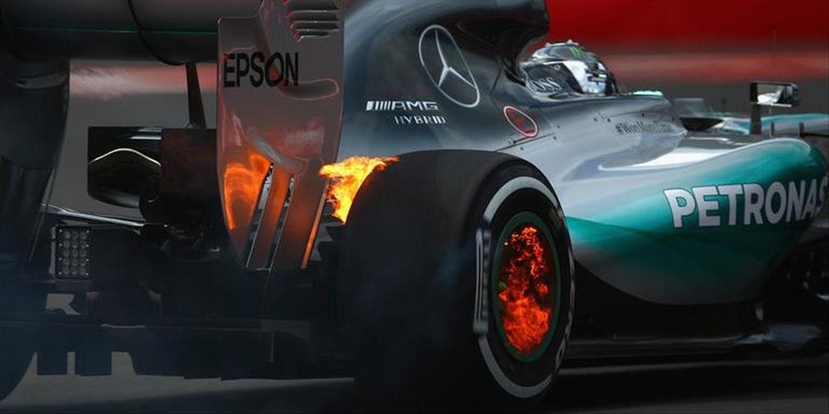 VIDEO F1: Počas tréningu na VC Mexika bolo Rosbergovi horúco