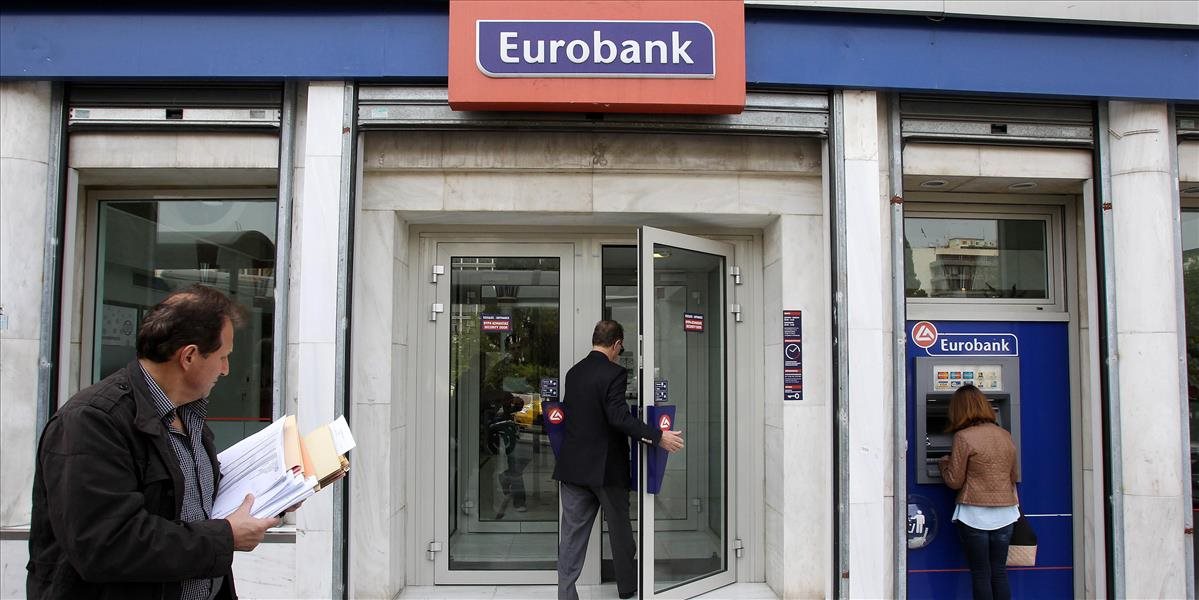Grécke banky budú potrebovať na rekapitalizáciu menej, než sa čakalo