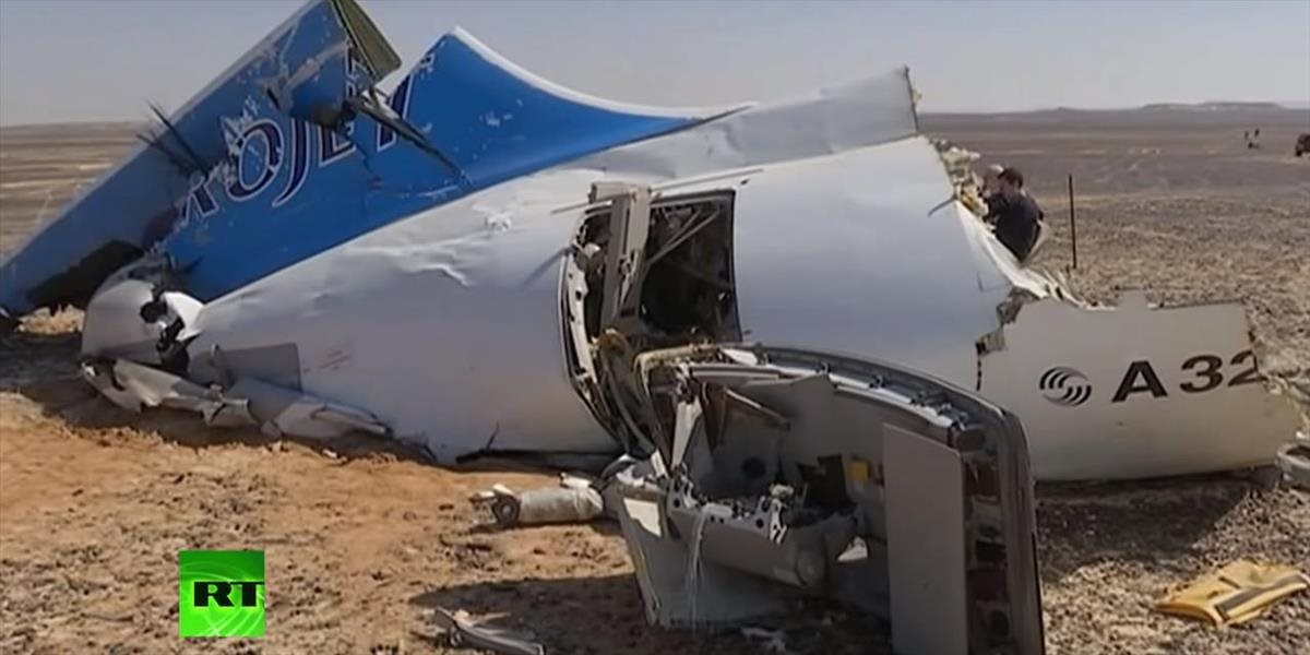 Haváriu ruského lietadla zrejme spôsobil 'mechanický náraz' počas letu