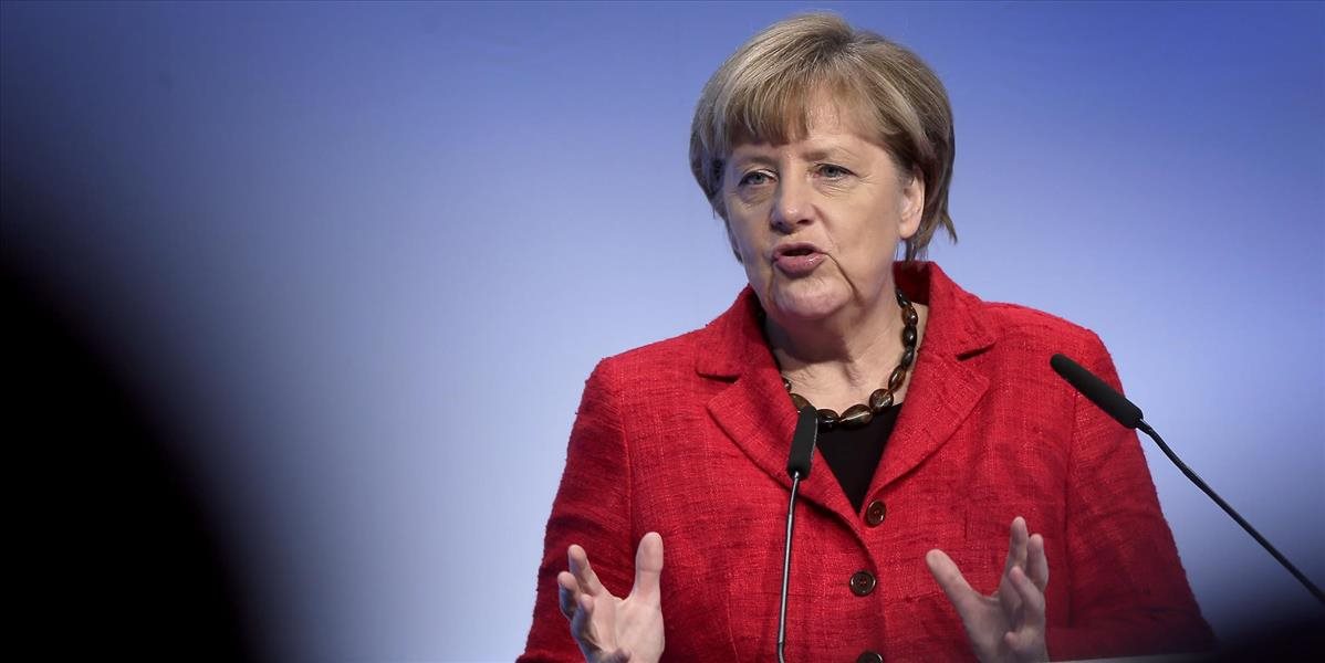Merkelová: Na vyriešenie utečeneckej krízy bude treba prijať balík opatrení
