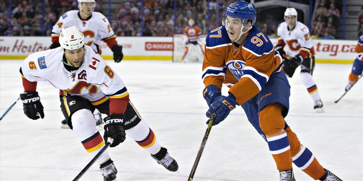 NHL: McDavid si poranil rameno, Oilers bude dlhšie chýbať