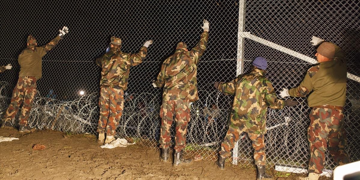 Bakondi: Maďarsko môže postaviť zábrany proti migrantom aj na rumunských hraniciach