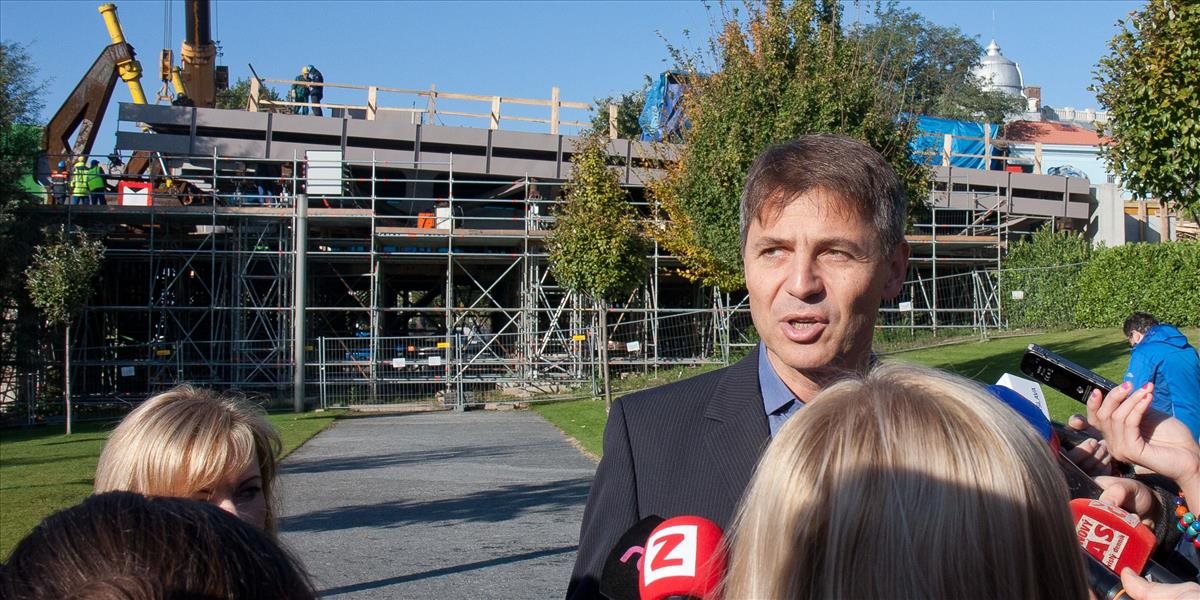 Nesrovnal mení návrh o dani z nehnuteľností v Bratislave, zdražieť by mali stavebné pozemky