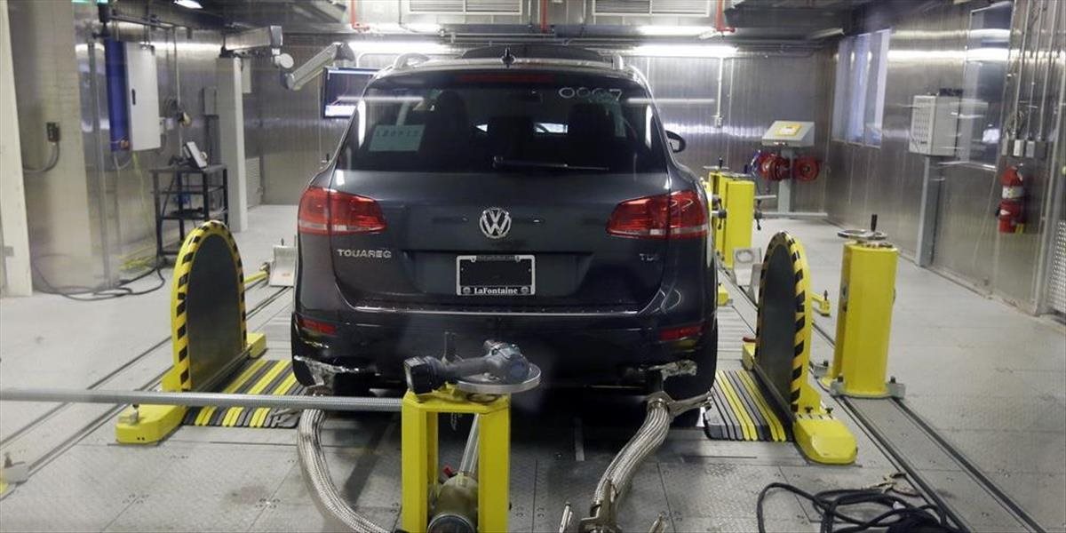 Volkswagen pri internom vyšetrovaní zistil nezrovnalosti pri hodnotách CO2
