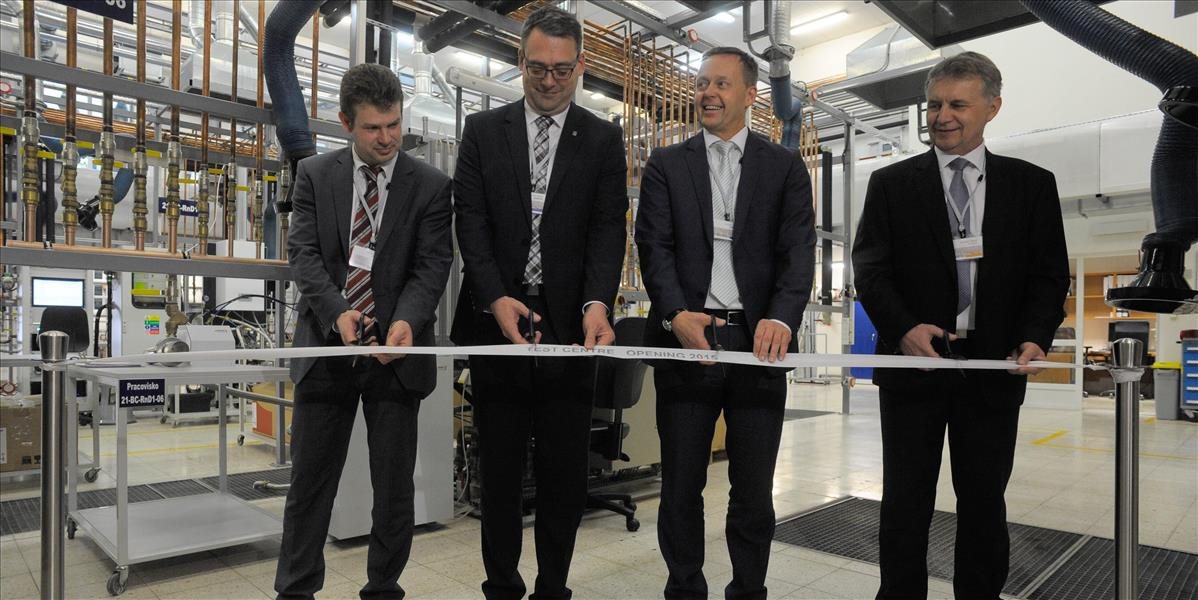 FOTO V Protherm Production v Skalici otvorili nové testovacie centrum