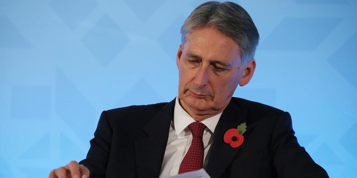 Hammond varoval pred odchodom z EÚ, ak nedôjde k zásadným reformám