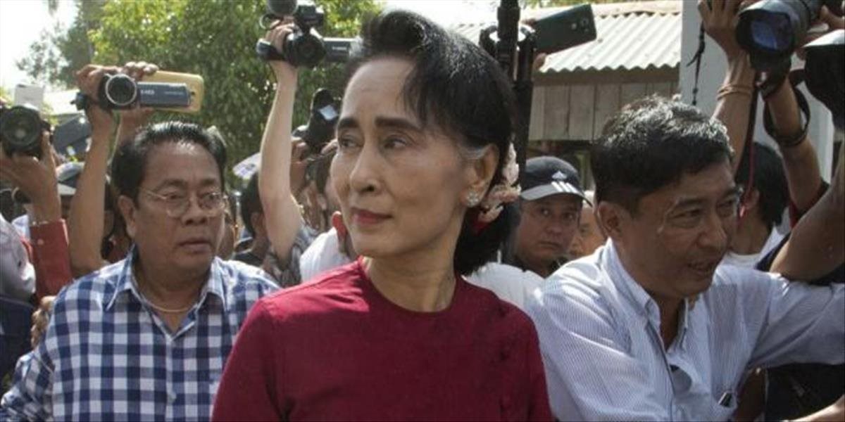 Strana demokratičky Su Ťij vyhráva voľby v Mjanmarsku, vládna USDP priznala porážku