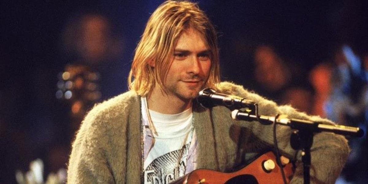 Sveter Kurta Cobaina vydražili za 137 500 dolárov, suma výrazne prekonala odhady