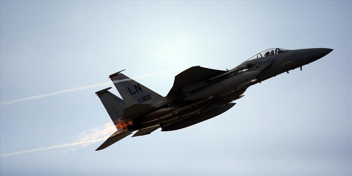 USA vyslali do Turecka šesť bojových lietadiel F-15