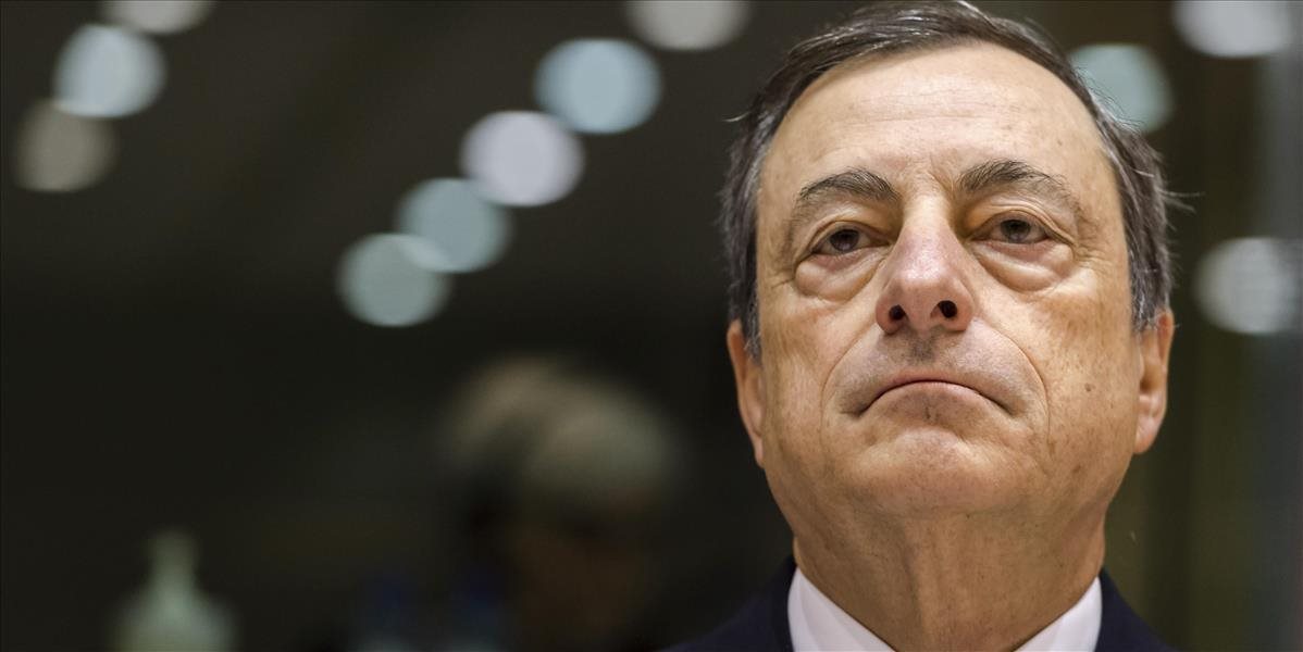 Draghi: Ak Európa zvládne utečeneckú krízu, vyjde z nej silnejšia