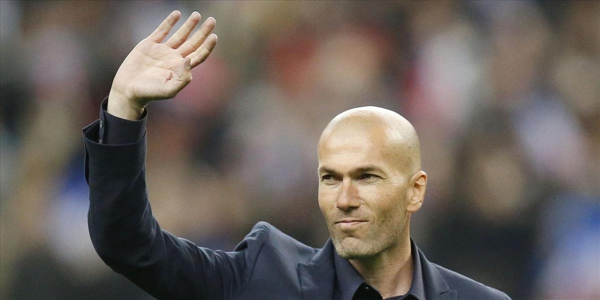 Zidane predstavil oficiálnu loptu EURO 2016, má názov "Krásna hra"