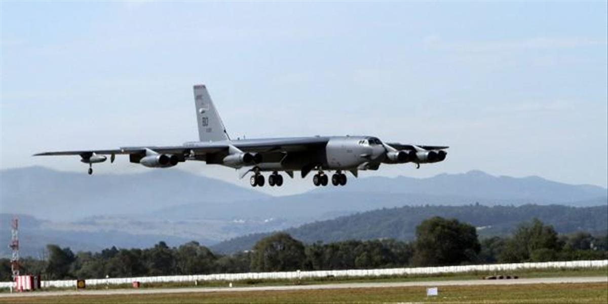 Američania opäť provokoujú Čínu: Bombardér B-52 preletel neďaleko ostrova v Juhočínskom mori