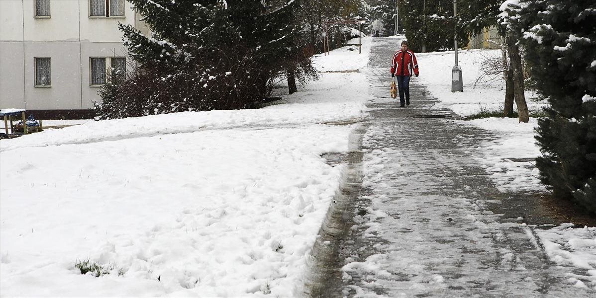 Petržalčania majú mapu, o ktoré chodníky sa musia v zime starať sami