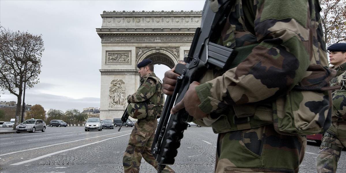Jedna z osôb spájaných s terorom v Paríži precestovala dvakrát cez ČR