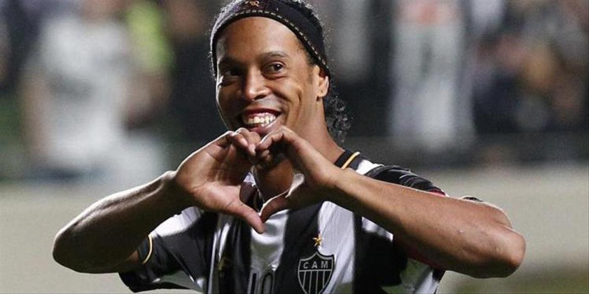 VIDEO Ronaldinho to poriadne roztočil v charitatívnom zápase UNICEF