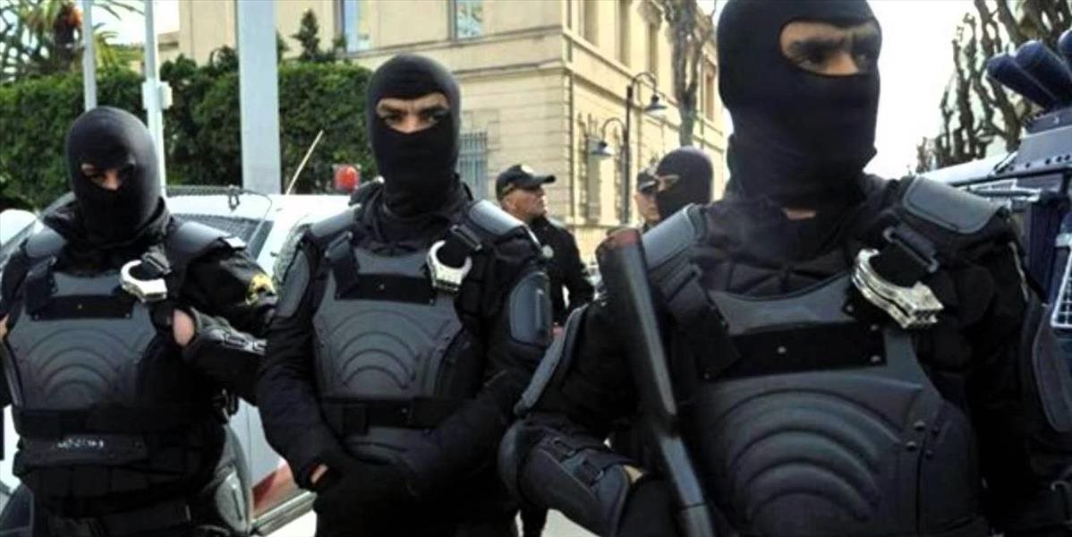 Tunisko zmarilo veľký teroristický útok, úrady zatkli 17 islamských militantov