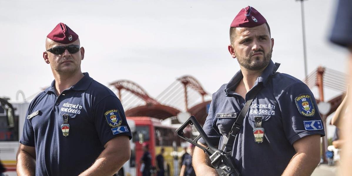 Maďarská polícia zadržala dvoch Britov, ktorí financovali teroristov