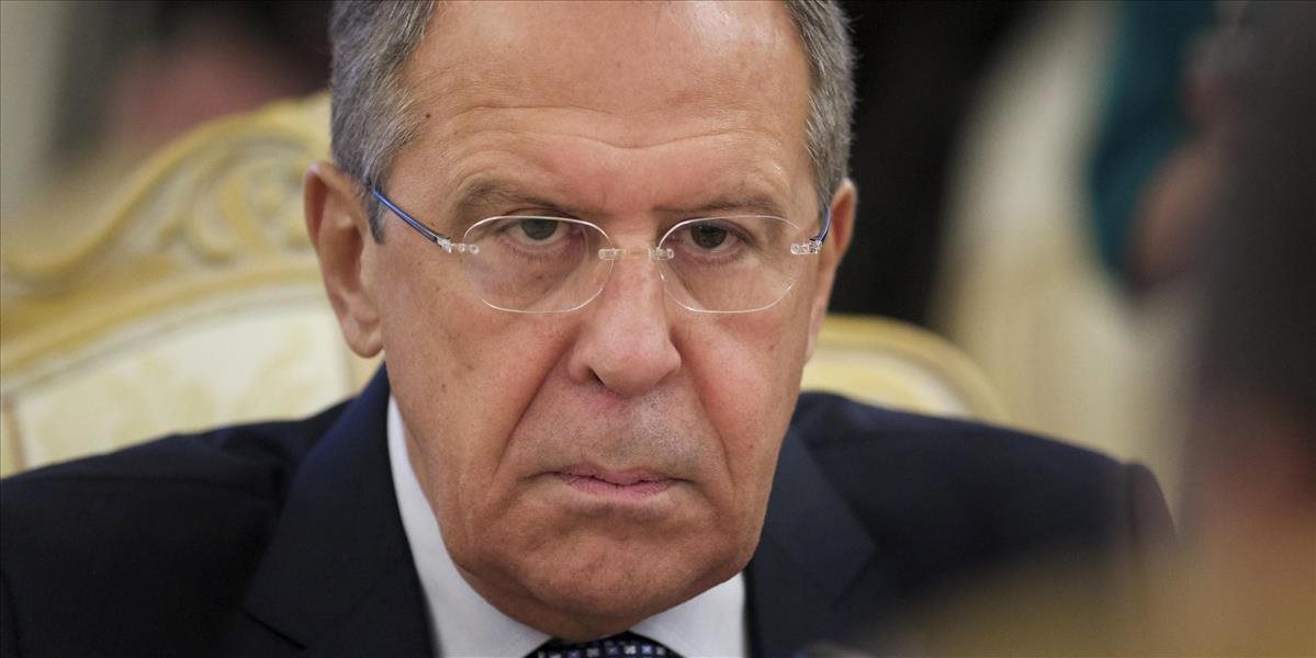 Lavrov: Boj proti IS nemôže byť podmieňovaný odstúpením Asada