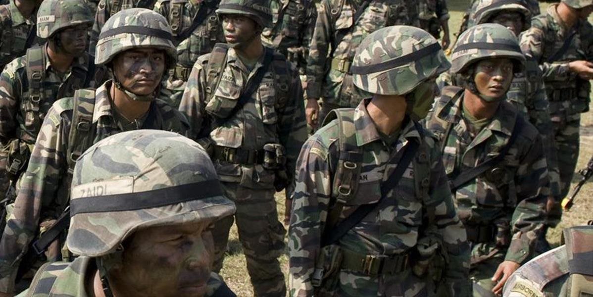 Bezpečnosť summitu ASEAN v Kuala Lumpure posilnia tisíce vojakov