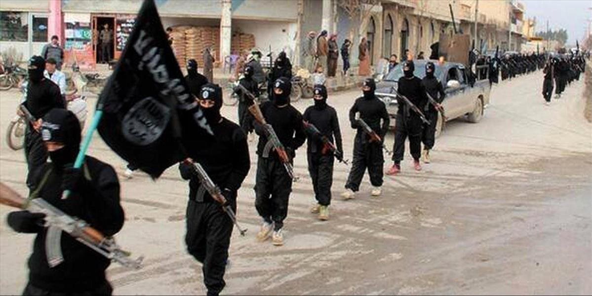 Zatkli členov siete, ktorá dodávala zbrane a financie IS