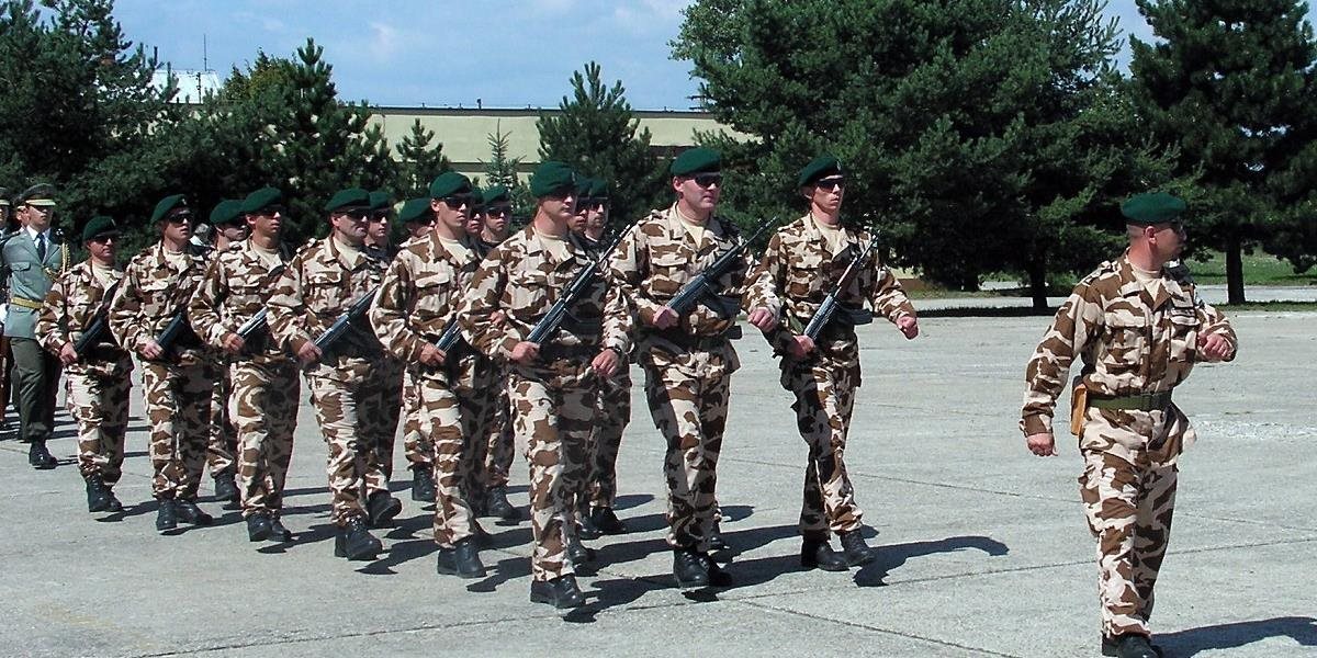 Časť vojakov čaká podľa Kaliňáka výcvik,aby mohli hliadkovať s políciou