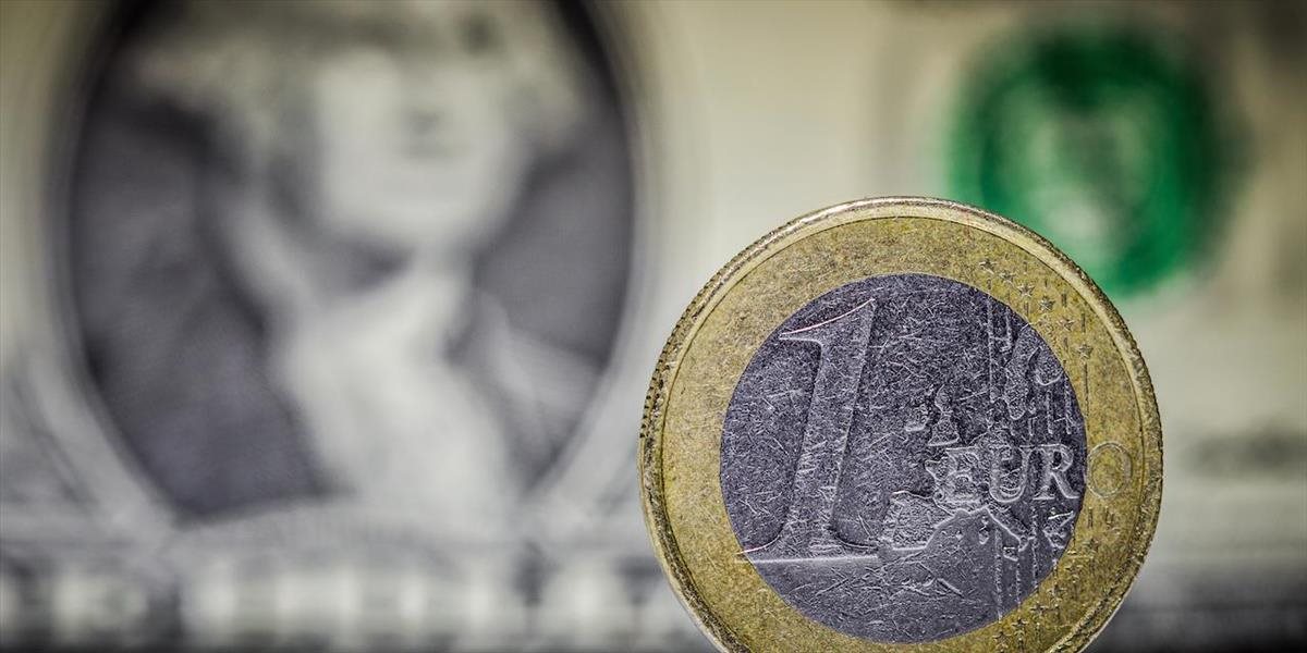 Kurz eura mierne vzrástol na 1,0661 USD/EUR