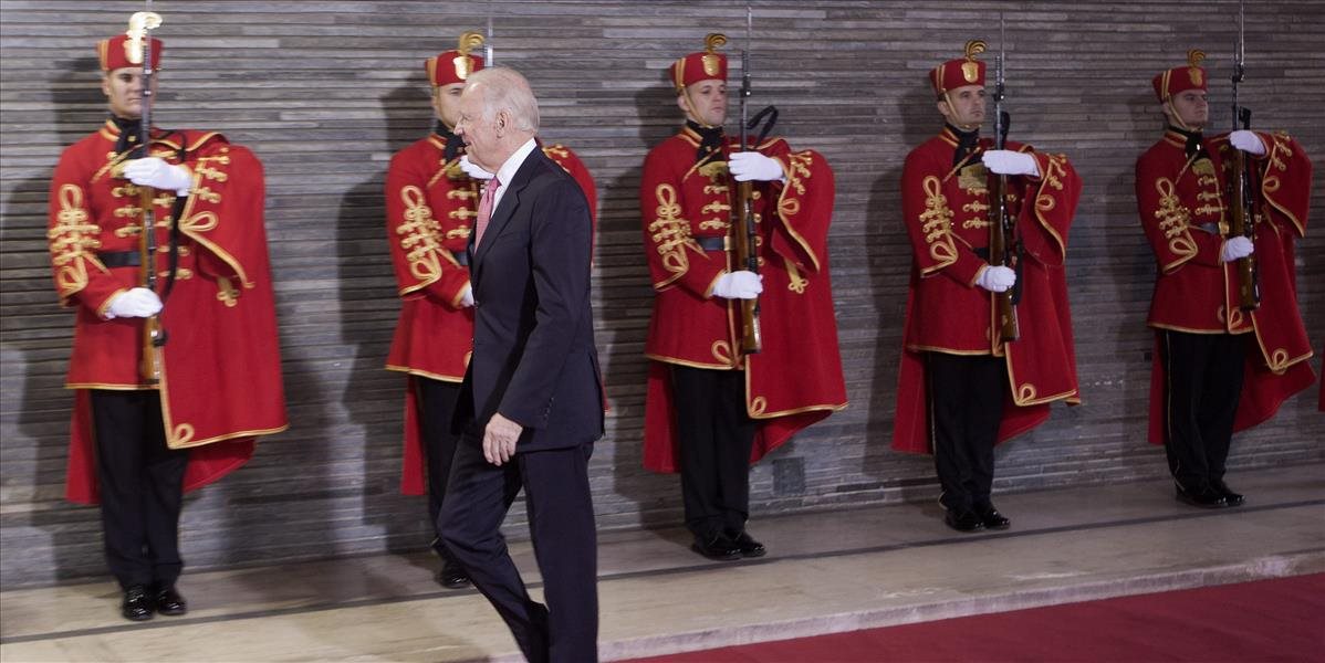 Biden prišiel na summit lídrov juhovýchodnej Európy o migrantoch