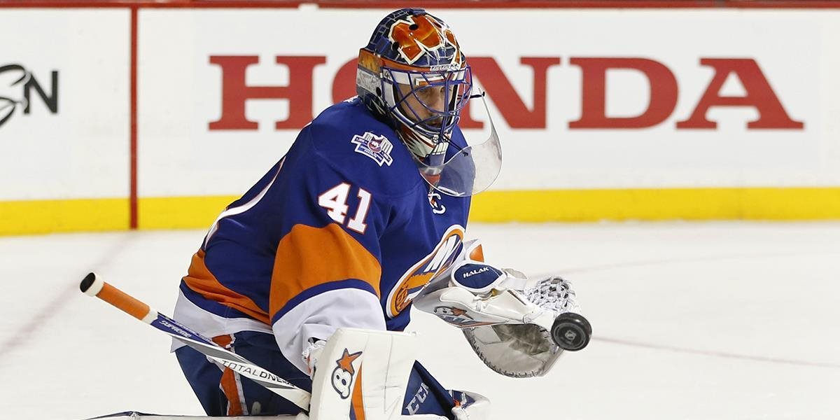 NHL: Halák inkasoval len raz, Islanders zdolali Philadelphiu 3:1