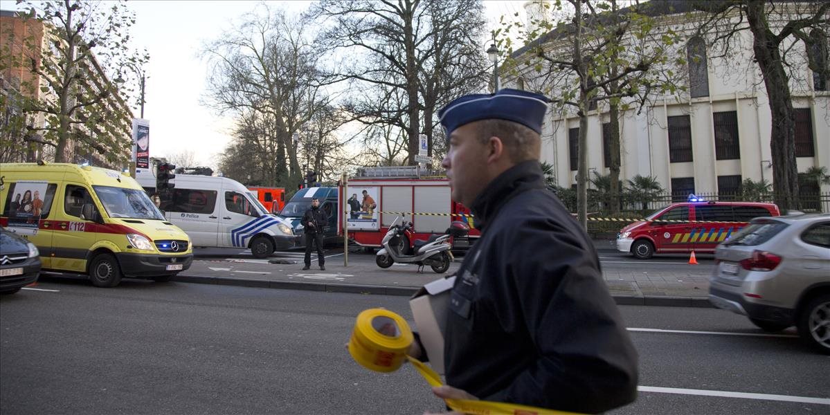 FOTO Do mešity v Bruseli doručili obálky s bielym práškom, polícia urobila raziu v Auvelais