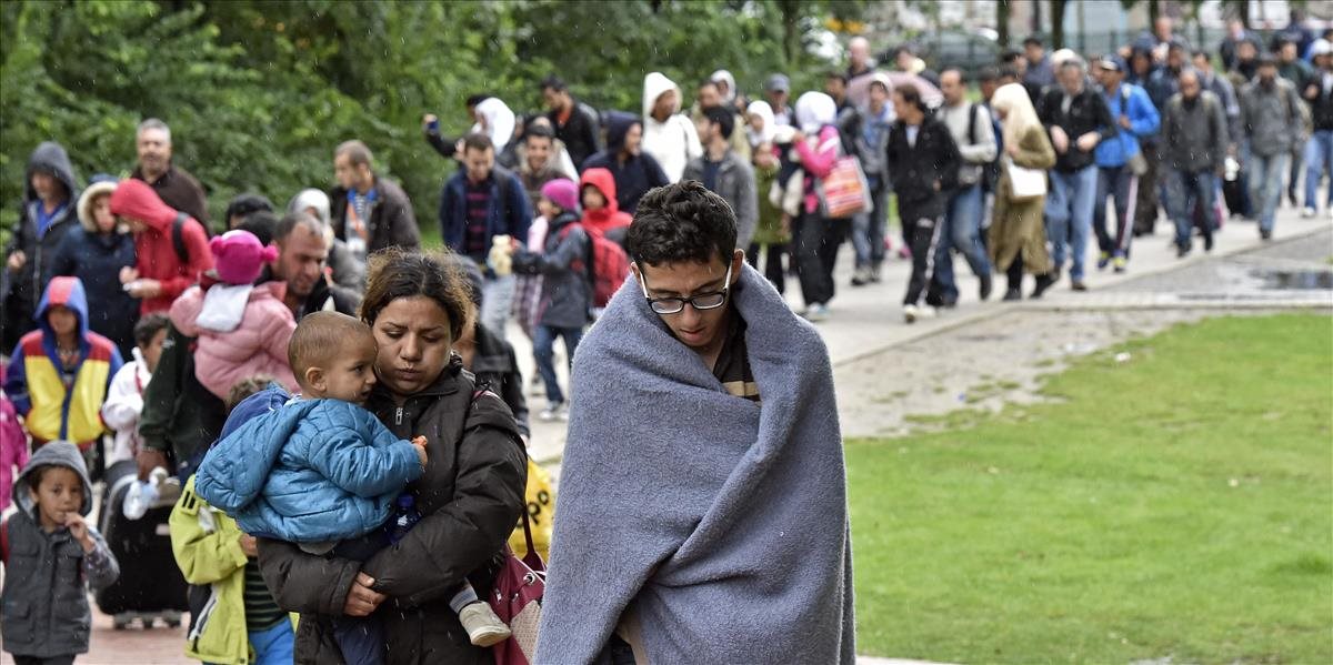 Fidesz: Náklady na jedného utečenca by dosiahli 416 eur mesačne