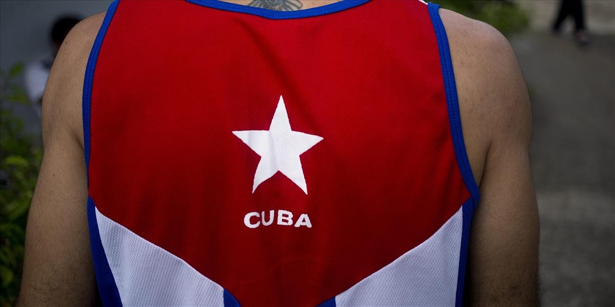 Kuba rieši nedostatok lekárov, pred výjazdom do cudziny si musia pýtať súhlas