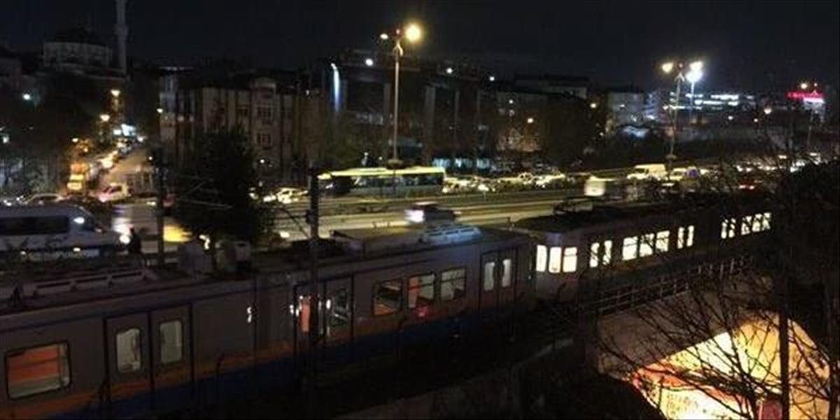 Výbuch pri stanici metra v Istanbule usmrtil človeka