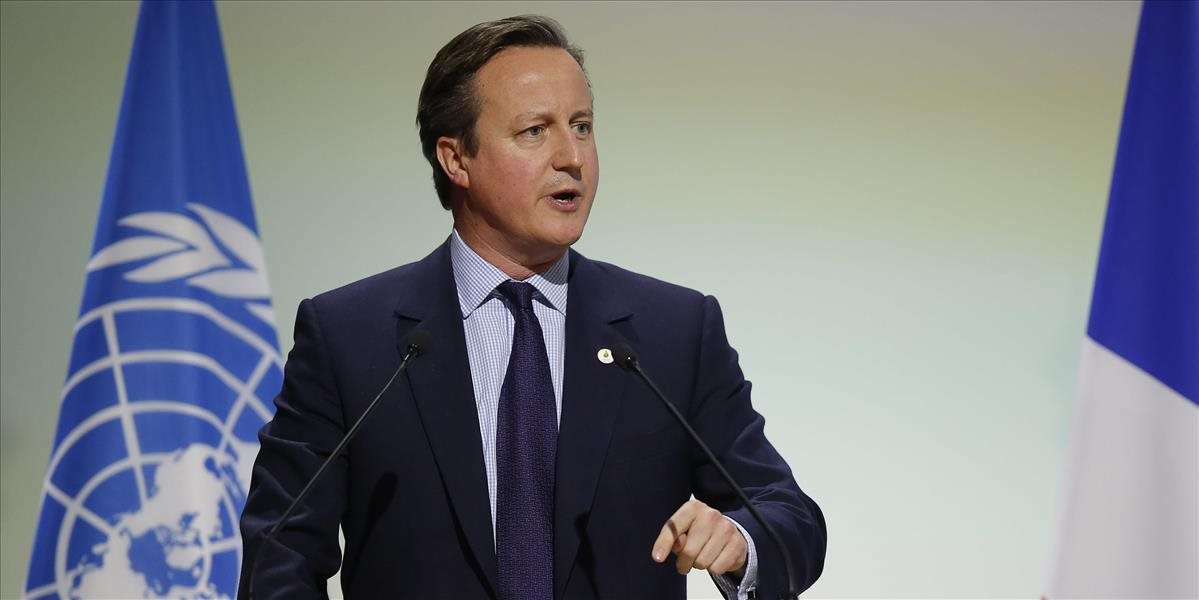 Cameron predložil parlamentu návrh, aby sa Británia zapojila do útokov v Sýrii