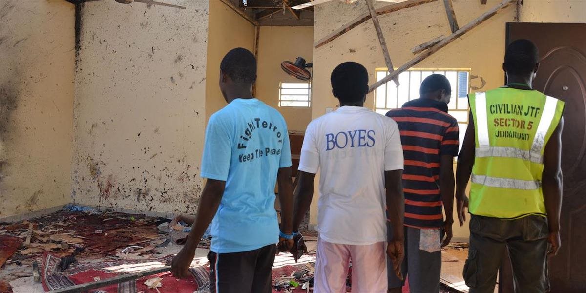 Pri dvoch bombových útokoch v Kamerune zahynuli najmenej traja ľudia