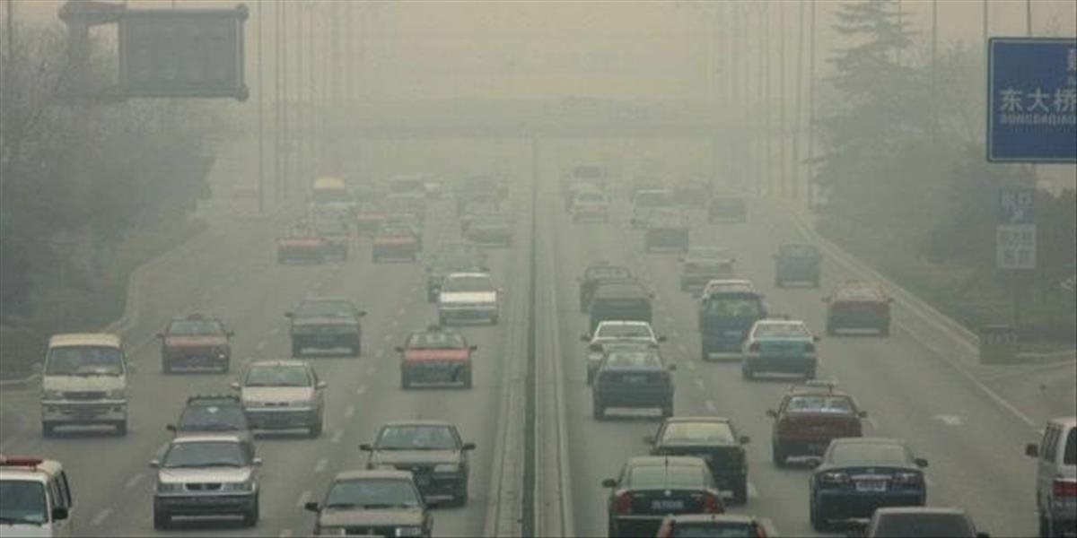 Čína do roku 2020 zníži emisie znečisťujúcich látok o 60 percent