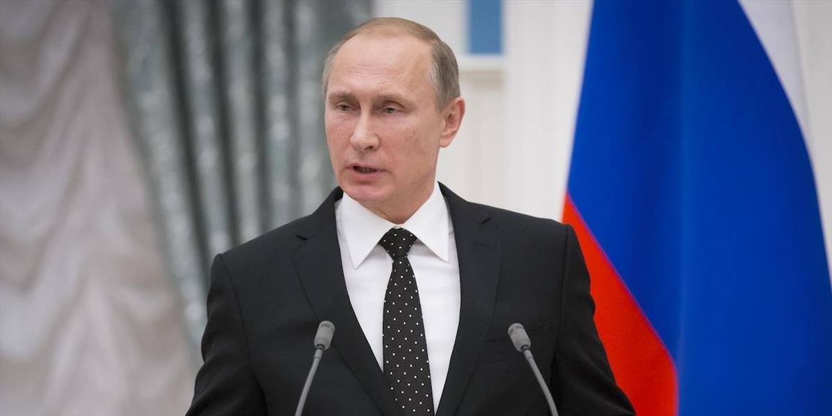 Putin pricestoval na Krym, aby tam riešil súčasnú energetickú krízu