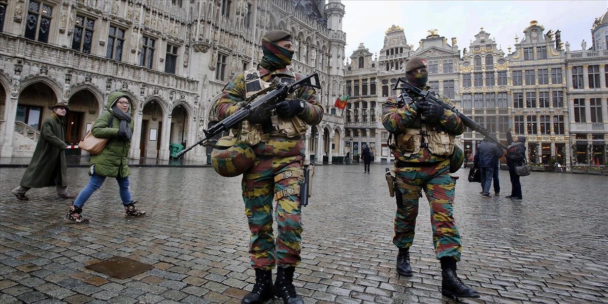 Belgické úrady pátrajú po dvoch ďalších podozrivých z účasti na útokoch v Paríži
