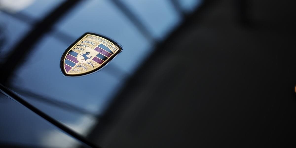 Porsche chce do konca desaťročia uviesť na trh športový elektromobil