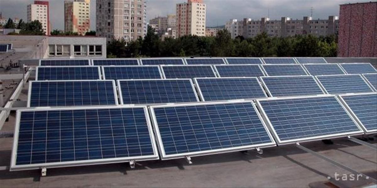 EÚ znovu preskúma ceny čínskych solárnych panelov a buniek na trhu spoločenstva