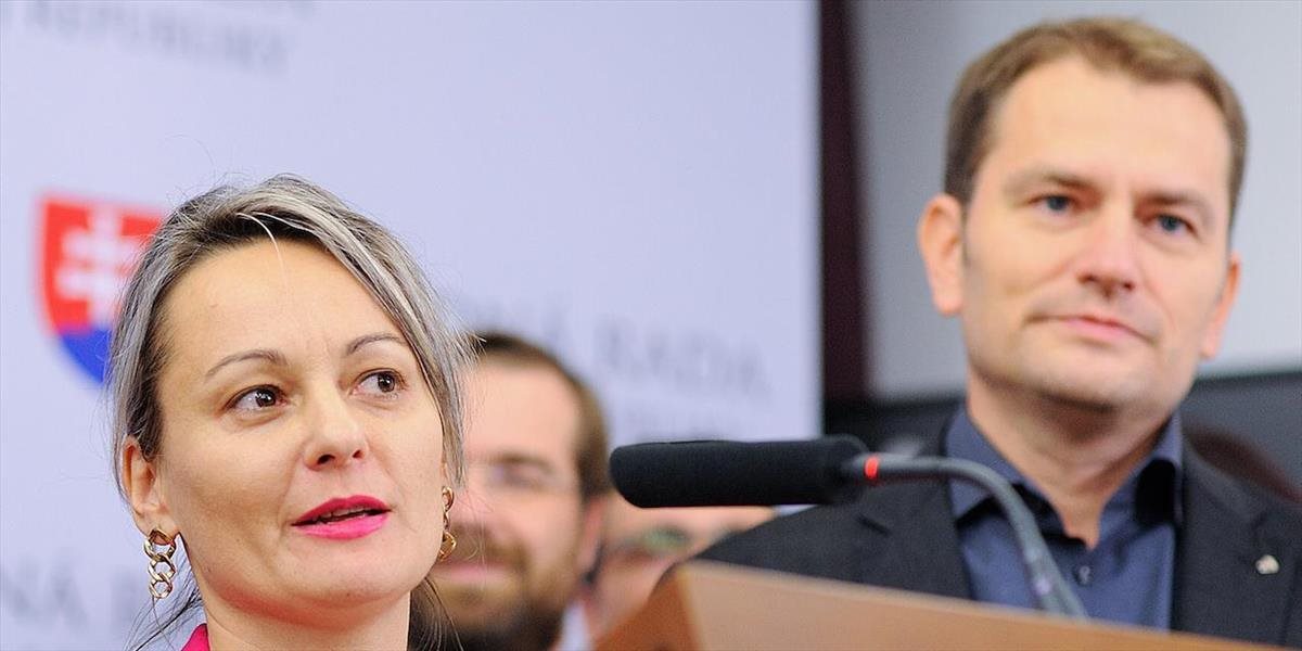Kandidáti OĽaNO-NOVA sa zaviazali, že nepoložia pravicovú vládu