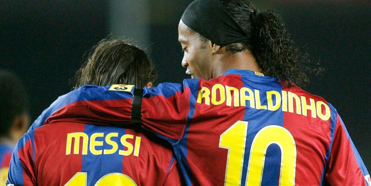 FOTO Ronaldinho sa Messimu poďakoval za podpísaný dres