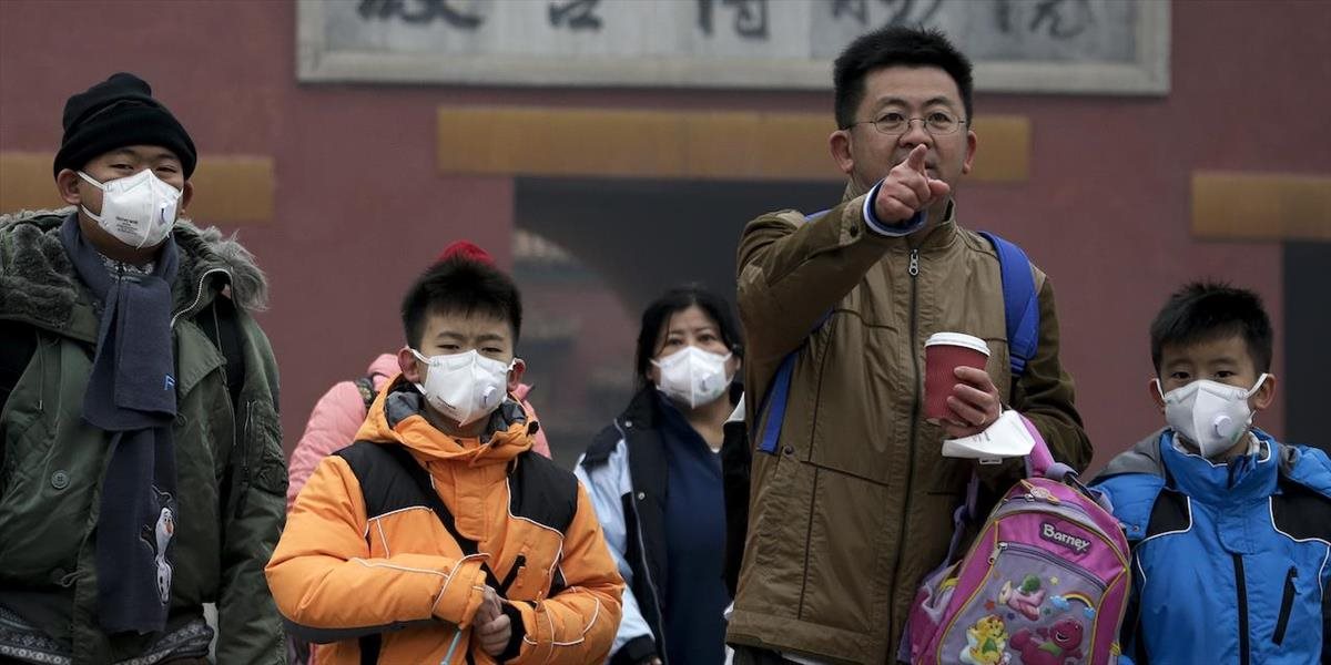 WHO chváli Peking za vyhlásenie najvyššieho stupňa pohotovosti pre smog