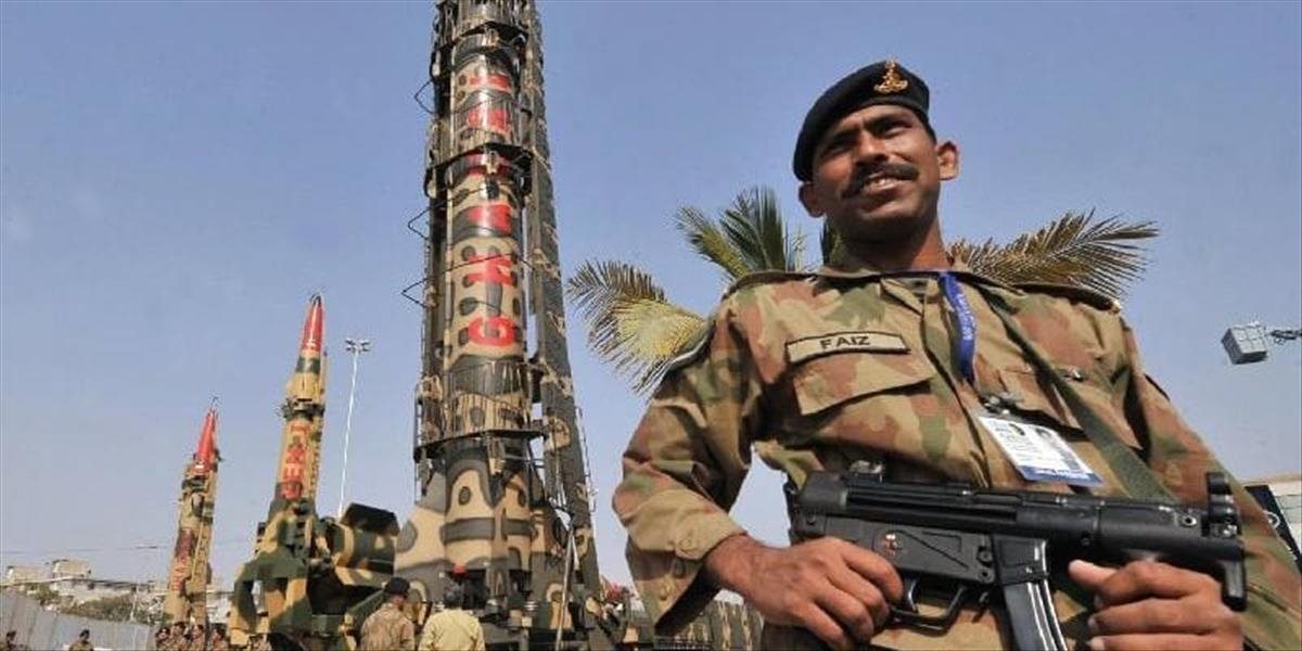 Pakistan otestoval raketu schopnú niesť jadrovú hlavicu, dosiahne do všetkých kútov Indie