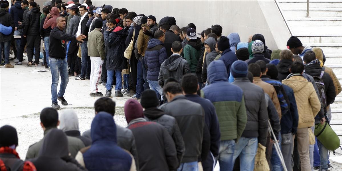 Grécko dostane od EÚ na ubytovanie migrantov desiatky miliónov eur