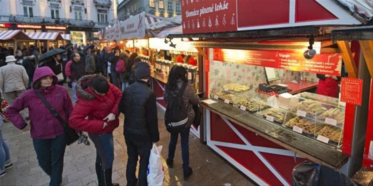 Na vianočných trhoch v Bratislave vyčíňali vreckoví zlodeji