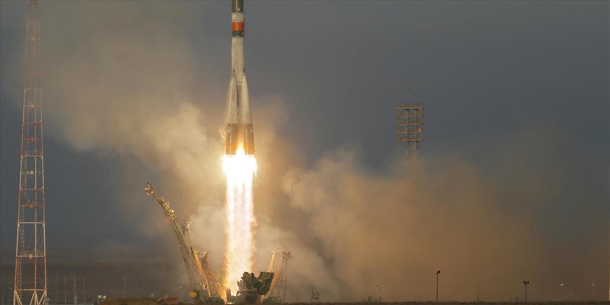 VIDEO Z Bajkonuru odštartovala kozmická loď Sojuz vezúca posádku na ISS