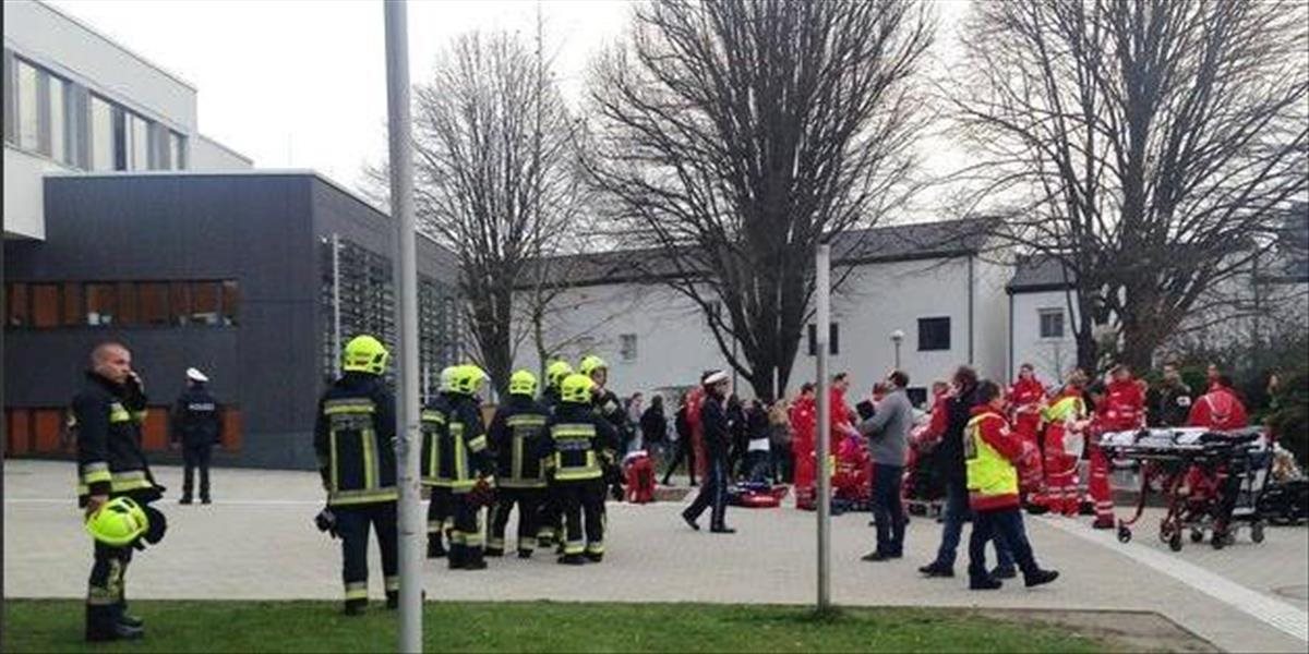 V Tullne evakuovali 120 školákov po úniku neznámej látky do ovzdušia: V nemocnici skončilo 38 žiakov